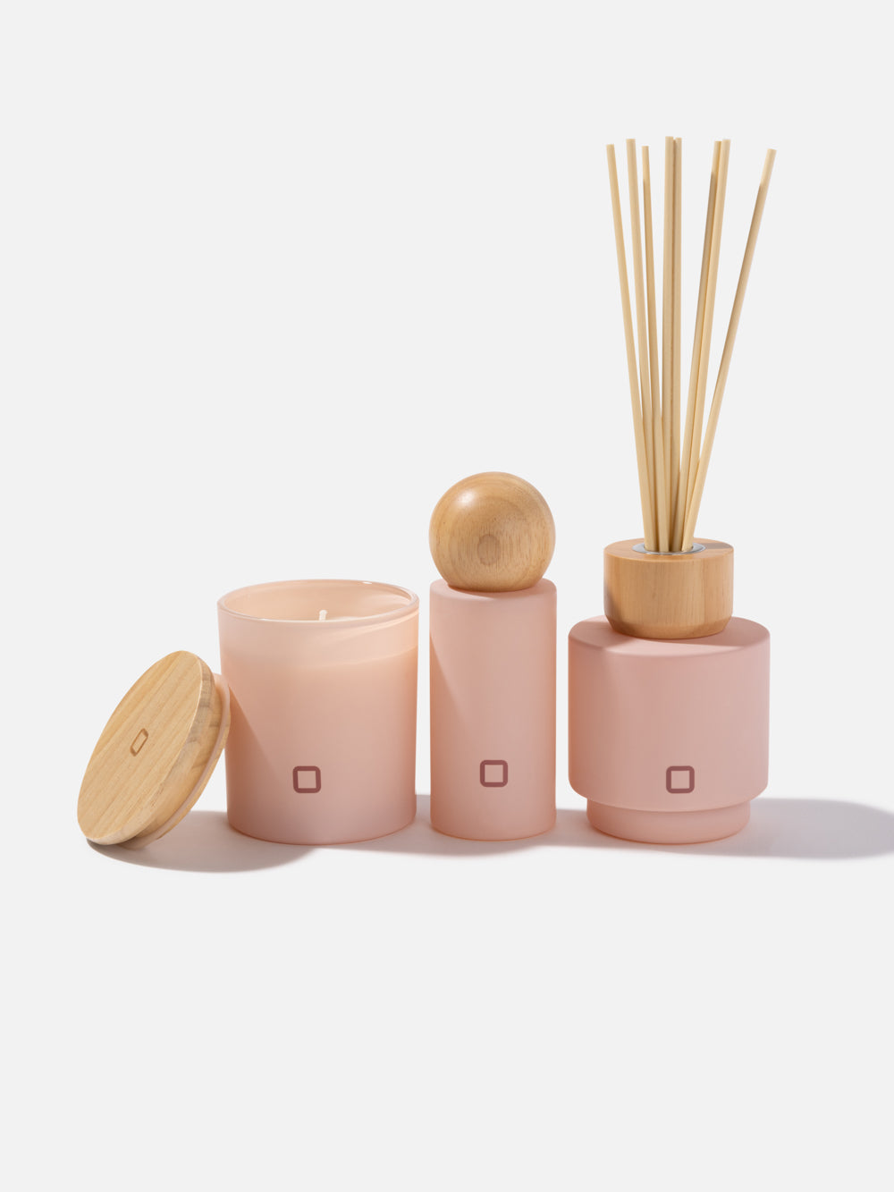 Currant & Rose Petal Scented Shea Candle 7.2OZ